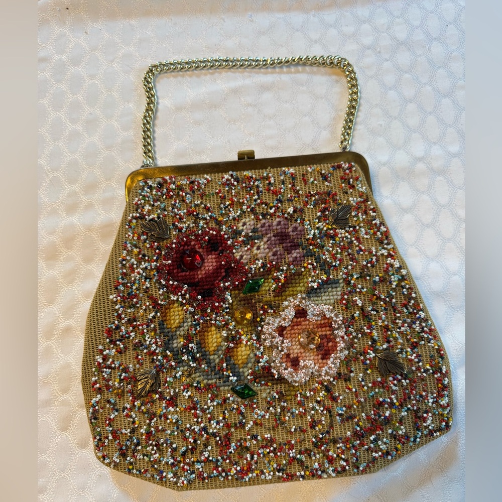 Soure Bag New York Embroidered Seed Bead Vintage Purse Handbag Chain Handle